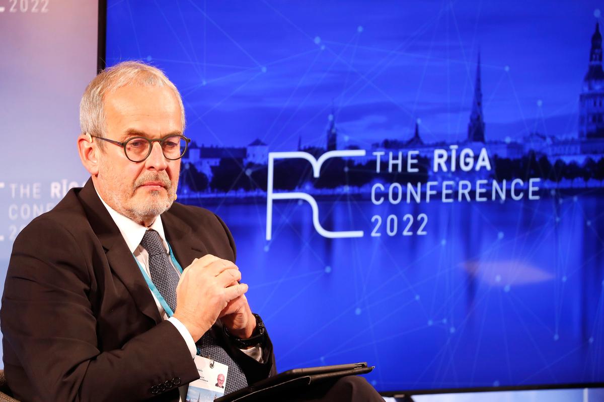 Латвийский евродепутат Роберт Зиле. Фото: EPA-EFE / TOMS KALNINS