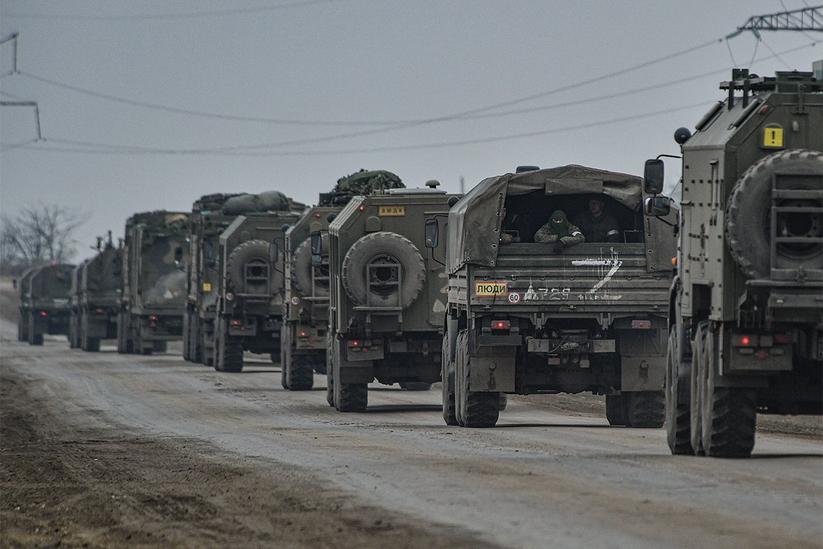 Российские войска возле Армянска, Крым, 25 февраля 2022 года. Фото: Stringer / EPA-EFE