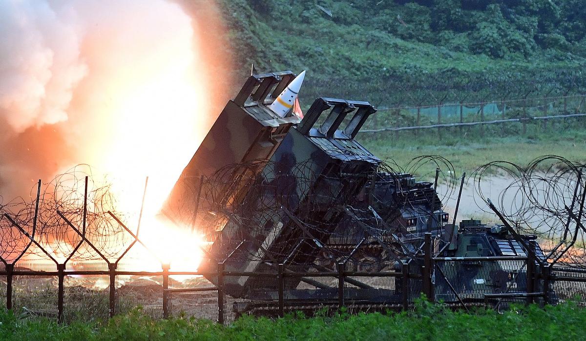 Американская тактическая ракетная система ATACMS. Фото: South Korean Defense Ministry / Getty Images