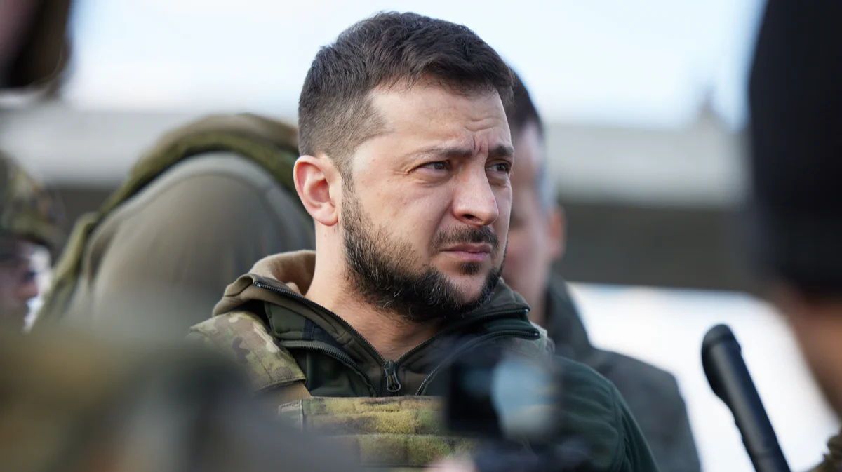 Владимир Зеленский в Буче. Фото: Офис президента Украины / <a target="_blank" data-stringify-link="http://president.gov.ua" data-sk="tooltip_parent" href="http://president.gov.ua/" rel="noopener noreferrer">president.gov.ua</a>