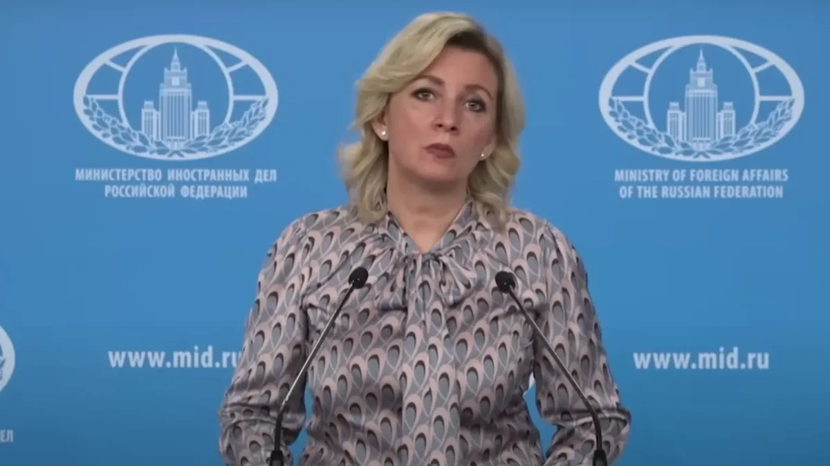 <p>Ваша любимая поэтесса — Мария Захарова&nbsp;</p>