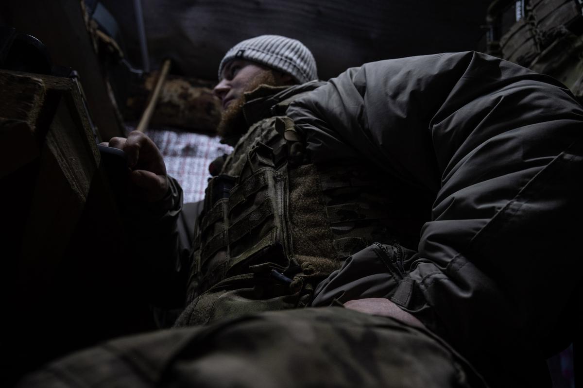 A Ukrainian serviceman conducts aerial reconnaissance at an undisclosed location near the frontline city of Toretsk, Donetsk region, eastern Ukraine, 14 December 2024. EPA-EFE/MARIA SENOVILLA