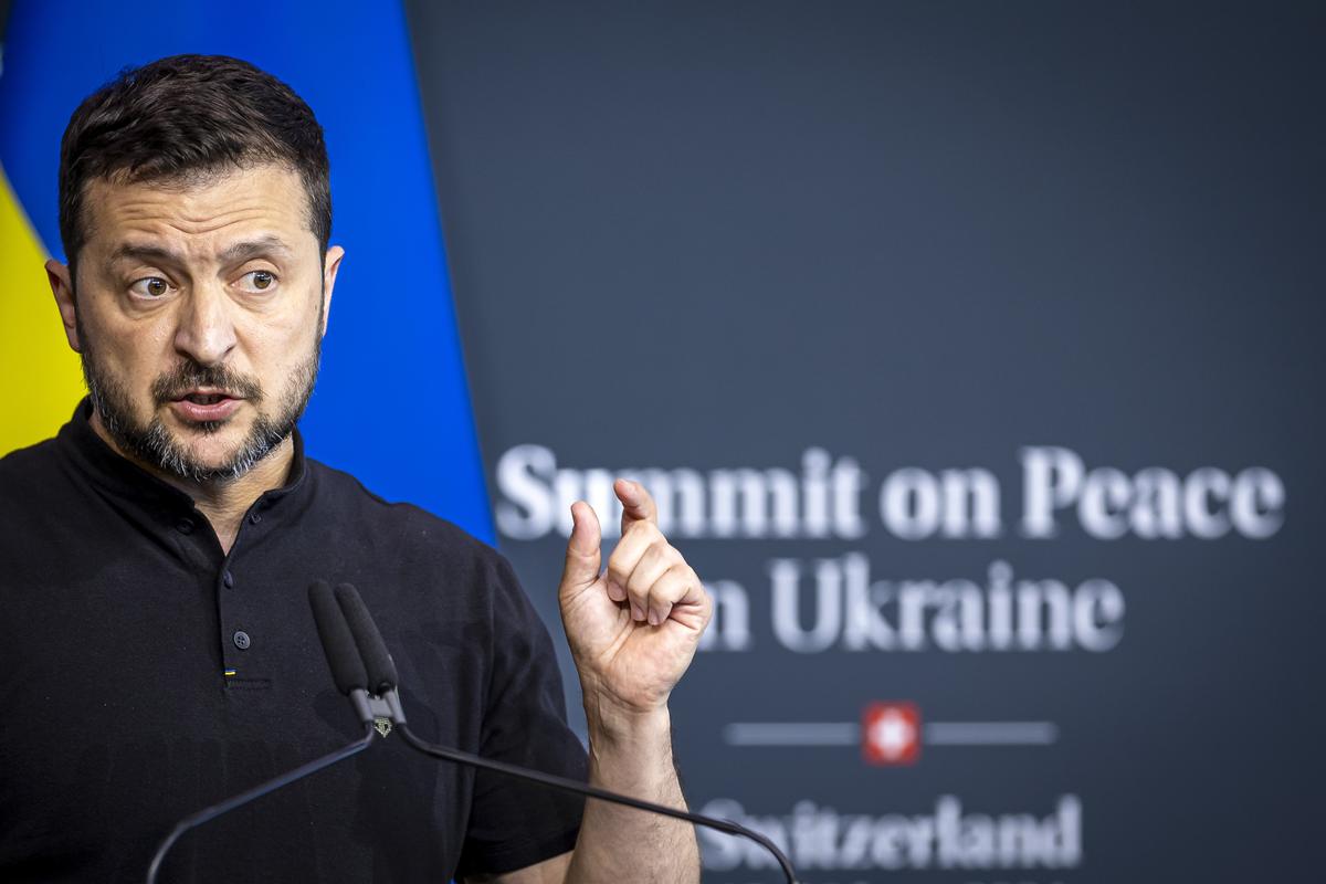 Ukrainian President Volodymyr Zelensky addresses a press conference at the Summit on Peace in Ukraine in Switzerland, 16 June 2024. Photo: EPA-EFE / MICHAEL BUHOLZER