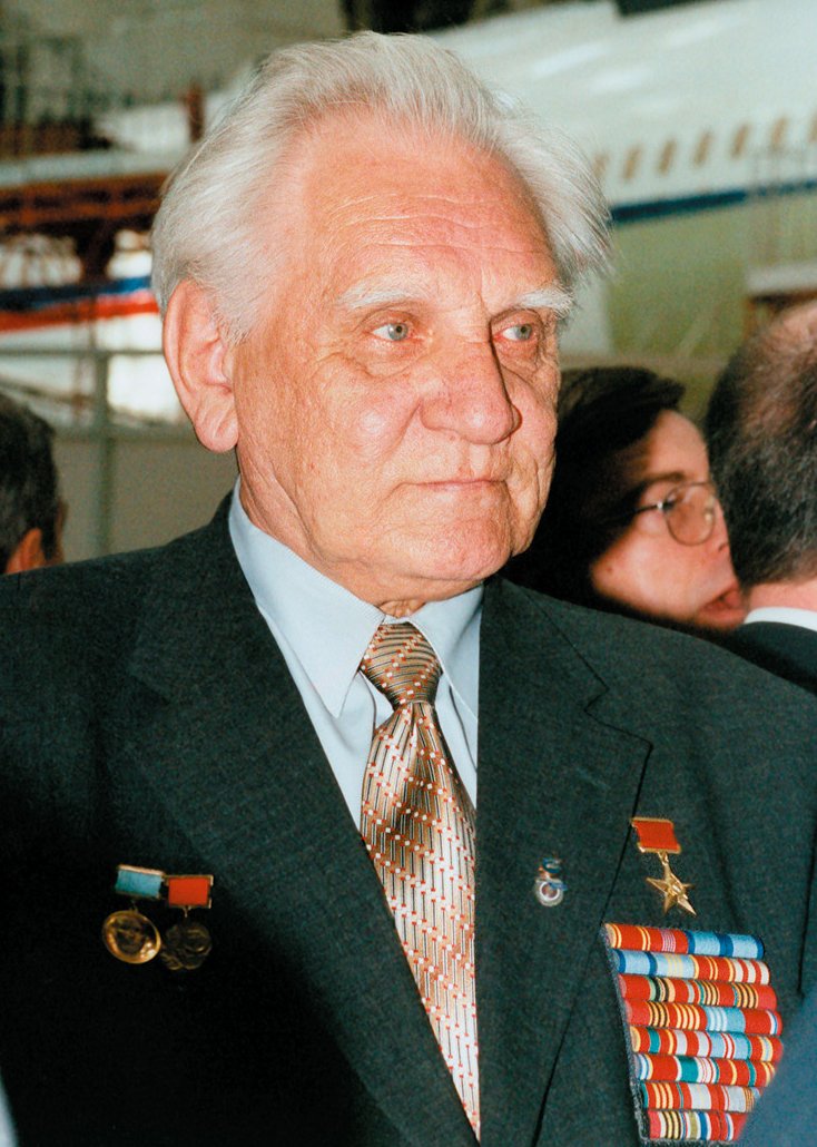 Отец Дмитрия Рогозина профессор, доктор технических наук Олег Рогозин. Фото: Wikimedia