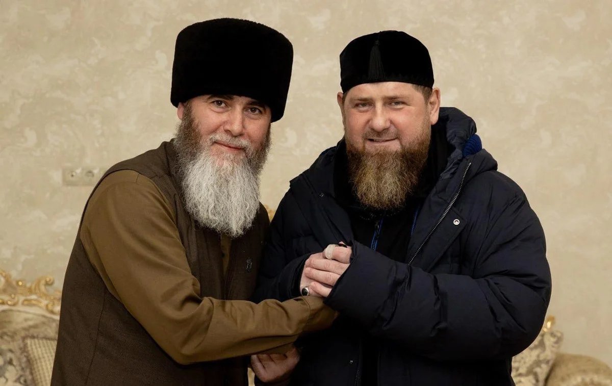 Chechnya’s Supreme Mufti Salah Mezhiev with Chechen warlord Ramzan Kadyrov. Photo: Muftiate of the Chechen Republic / Telegram