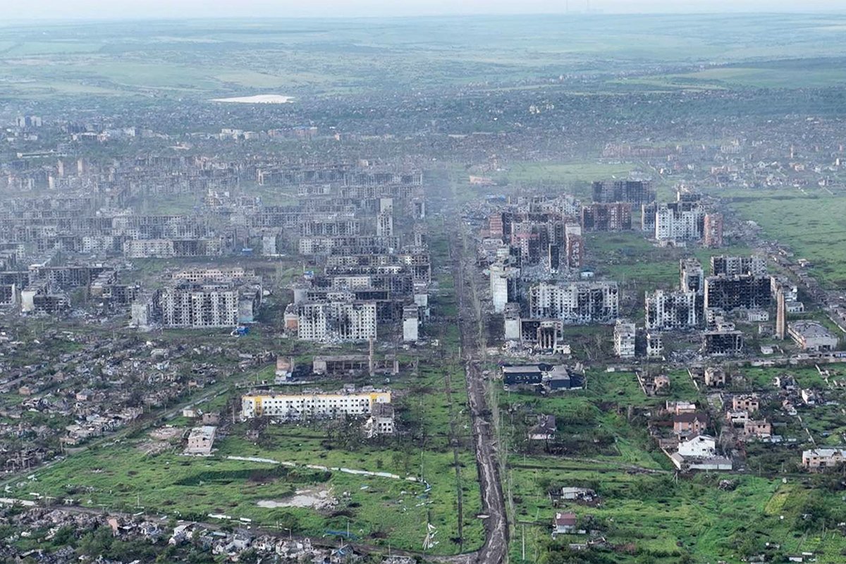 The Battle of Bakhmut, which went on from August 2022 until May 2023, finally ended with Russian forces taking control of the city, which by then had been almost entirely reduced to rubble. An aerial view of Bakhmut in June 2023. Photo: Yan Dobronosov/Global Images Ukraine/Getty Images