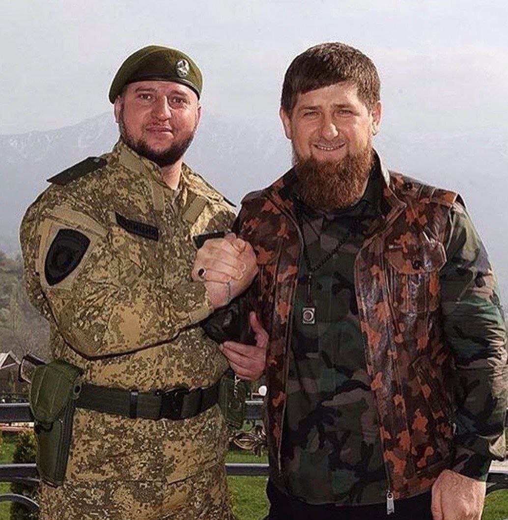 Apti Alaudinov dhe Ramzan Kadyrov. Foto: Telegram