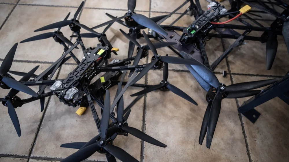 First-person view (FPV) drones manufactured in the Kyiv region of Ukraine, 26 March 2025. Photo: EPA-EFE/MARIA SENOVILLA
