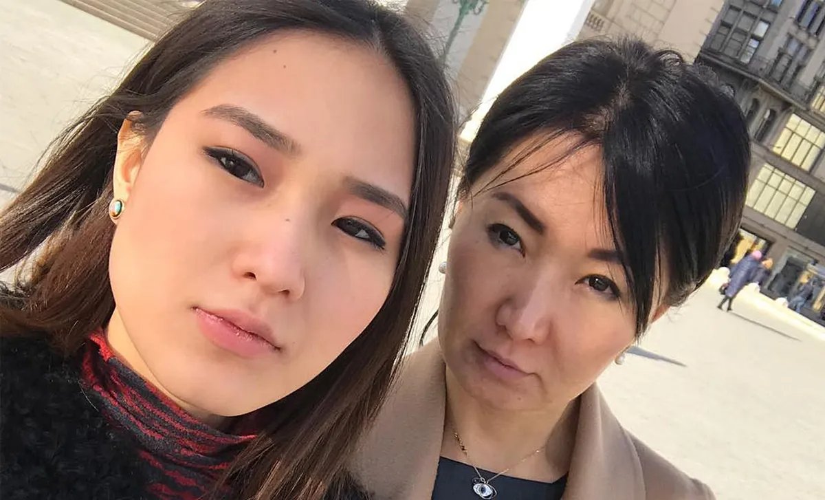 Фото: Томирис Байсафа с матерью Жанной Ахметовой, Жанна Ахметова/Instagram