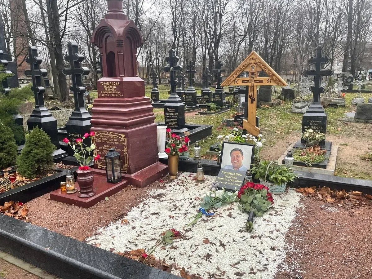 Dmitry Goloshchapov’s grave. Photo:  Telegram