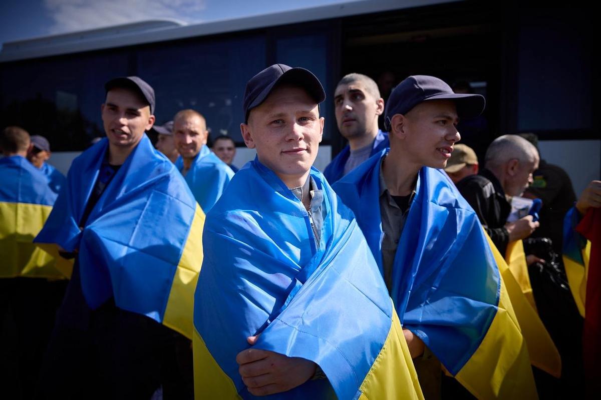 Some of the released Ukrainian troops, 14 September 2024. Photo: Zelensky / Telegram