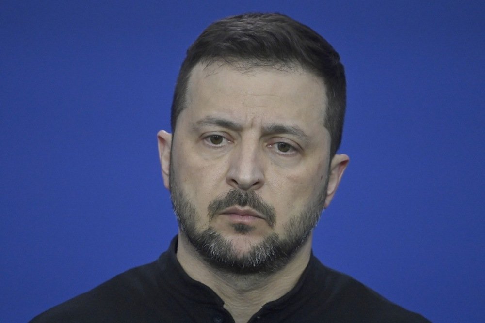 Volodymyr Zelensky attends a press conference after the European Political Community Summit in Hungary, 7 November 2024. Photo: EPA-EFE/ZOLTAN BALOGH HUNGARY OUT