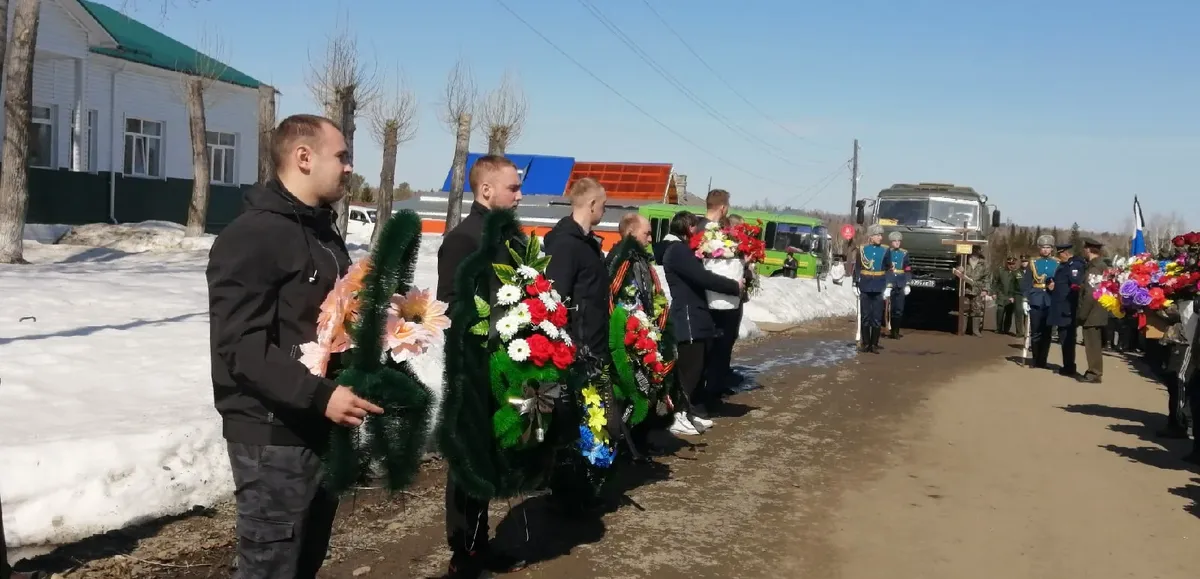Похороны Романа Акимова. Фото: Администрация Енисейского района
