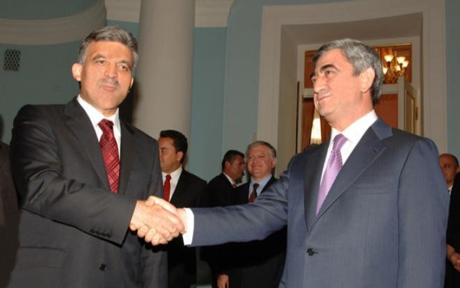 Абдуллах Гюль (слева) и Серж Саргсян в Ереване, сентябрь 2008 года. Фото:  сайт президента Армении