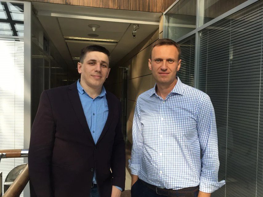 Андрей Боровиков с Алексеем Навальным. Фото: «ВКонтакте»