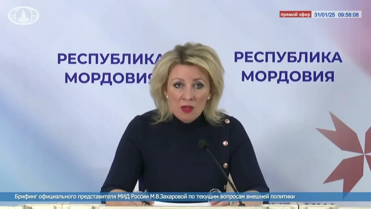 Мария Захарова заявила, что главный раввин Польши назвал «позорным» нахождение с Зеленским на церемонии по случаю 80-летия освобождения Освенцима. Журналисты доказали, что он такого не говорил