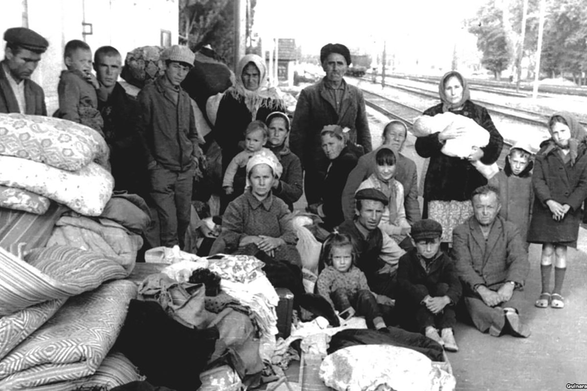 Крымские татары, прибывшие в Узбекистан, 1944 год. Фото: Wikimedia Commons
