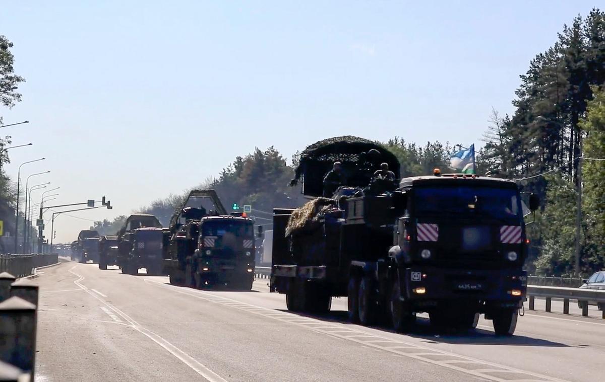 A Russian military convoy delivers military equipment to the Kursk region, Russia. Photo: EPA-EFE / RUSSIAN DEFENCE MINISTRY