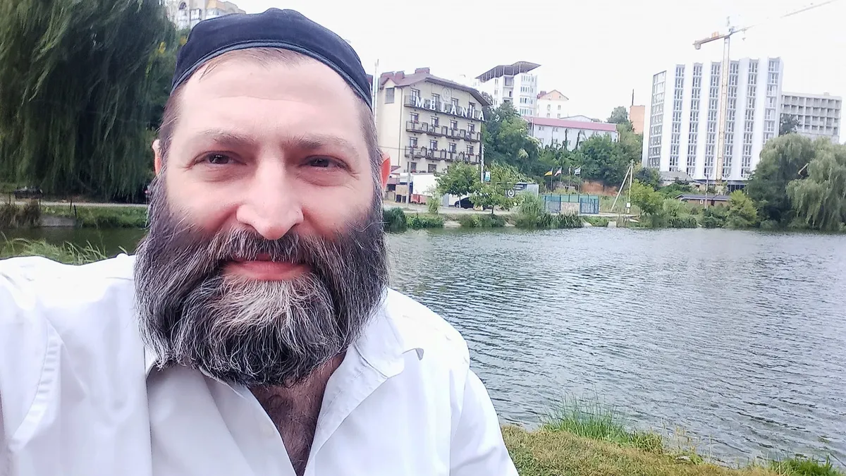 «Тьма побеждается крохотным огоньком»