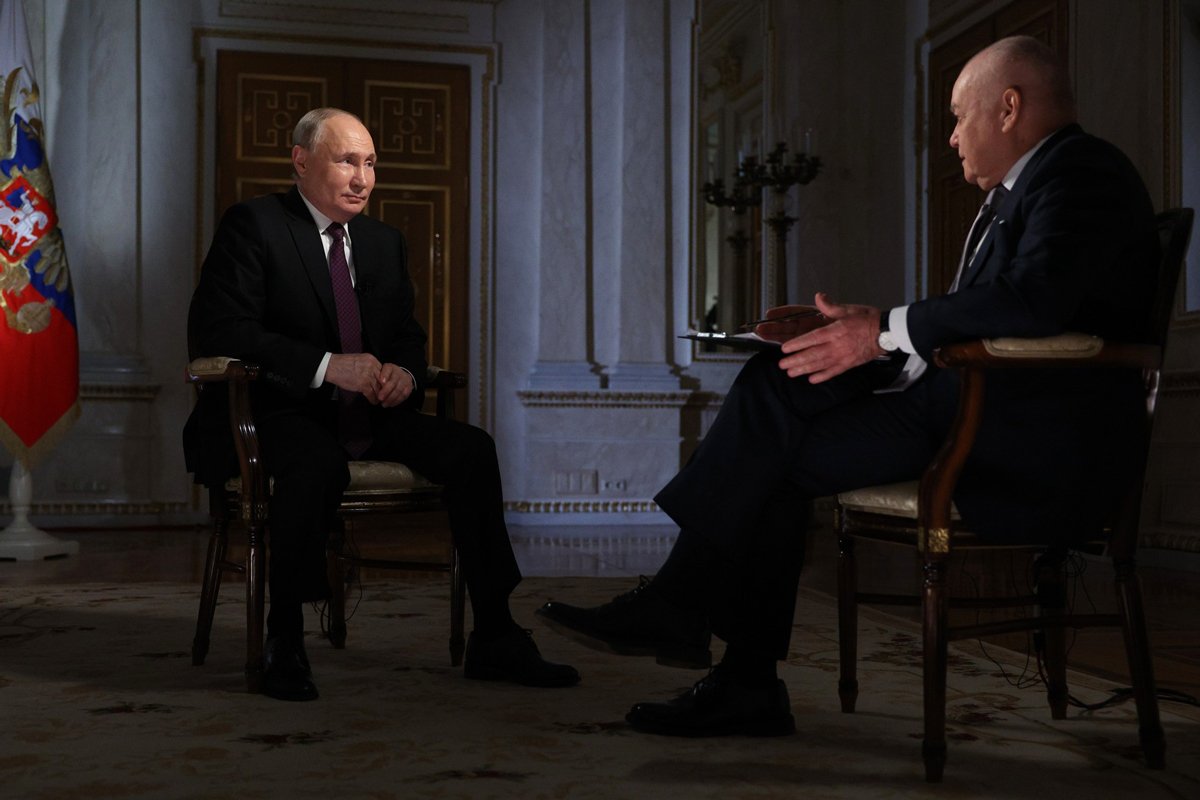 Интервью Владимира Путина Дмитрию Киселёву. Фото: Kremlin