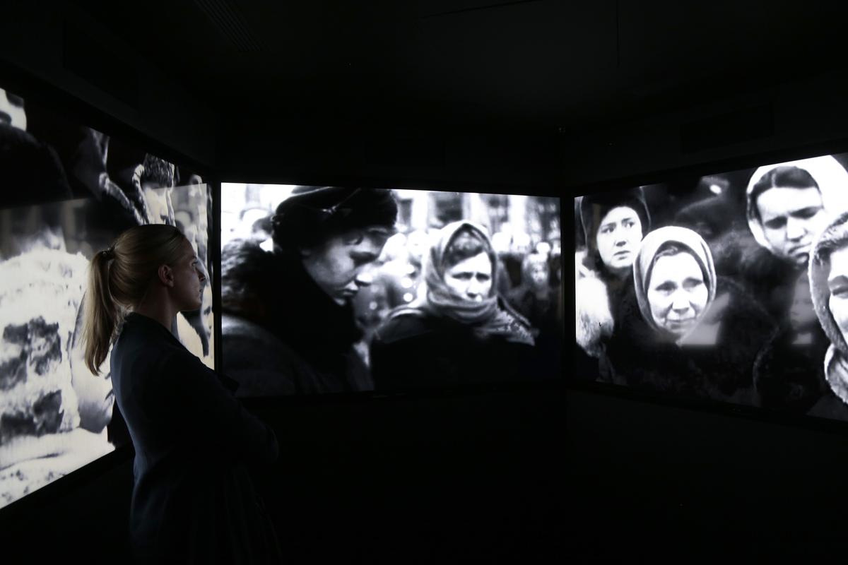 Visitors attend the opening ceremony of the Gulag History Museum in Moscow, Russia, 30 October 2015. Photo: EPA / MAXIM SHIPENKOV