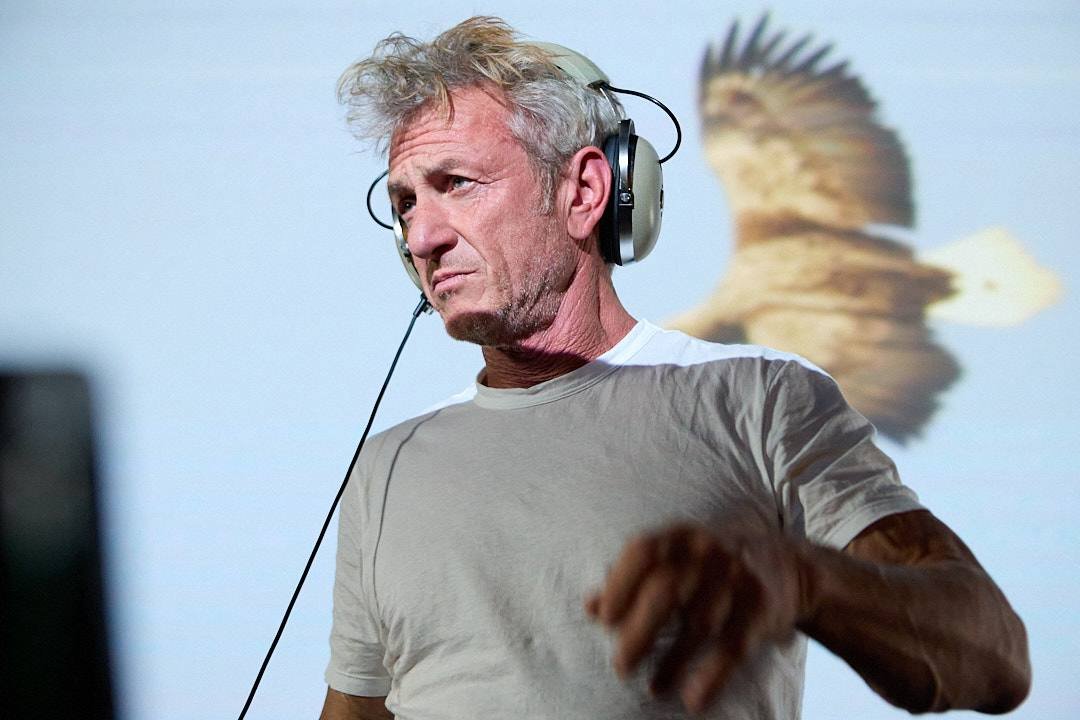 Шон Пенн, кадр из новеллы «Орел». Источник: Sota Cinema Group