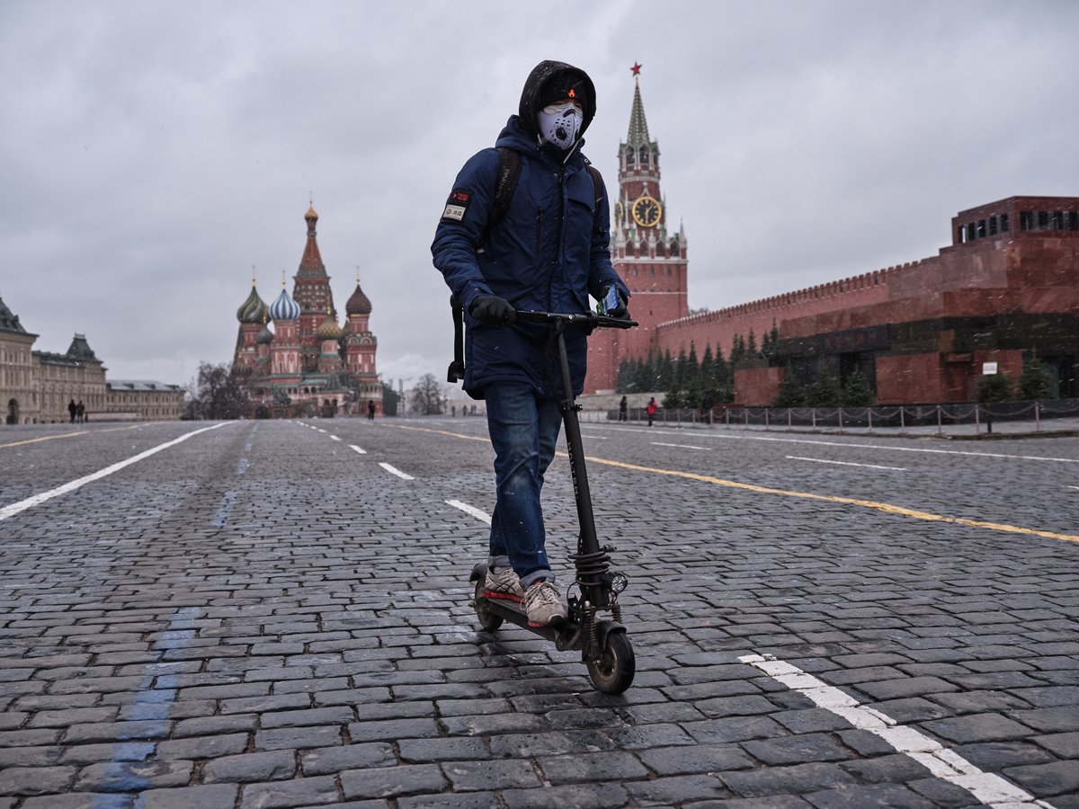 Впервые в этом топе появилась такая тревожность, как электросамокатчики. Фото: Oleg Nikishin / Getty Images