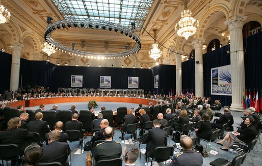 Саммит НАТО в Бухаресте, 2008 год. Фото:  Wikimedia Commons