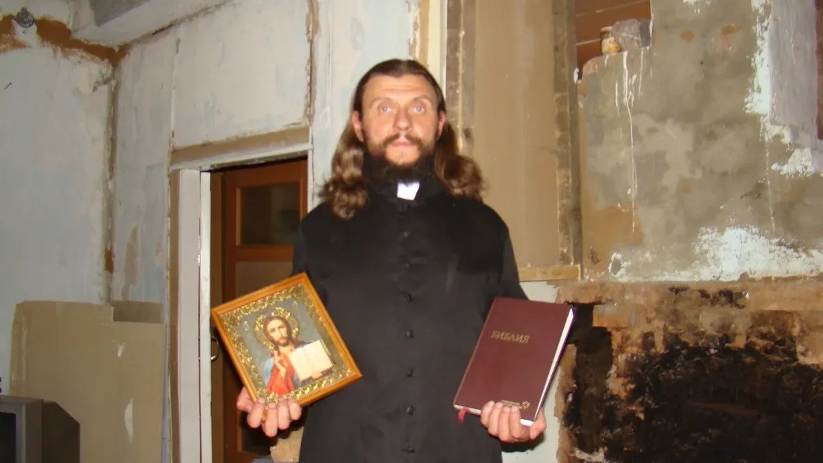 Priest Eduard Charov. Photo: Social media