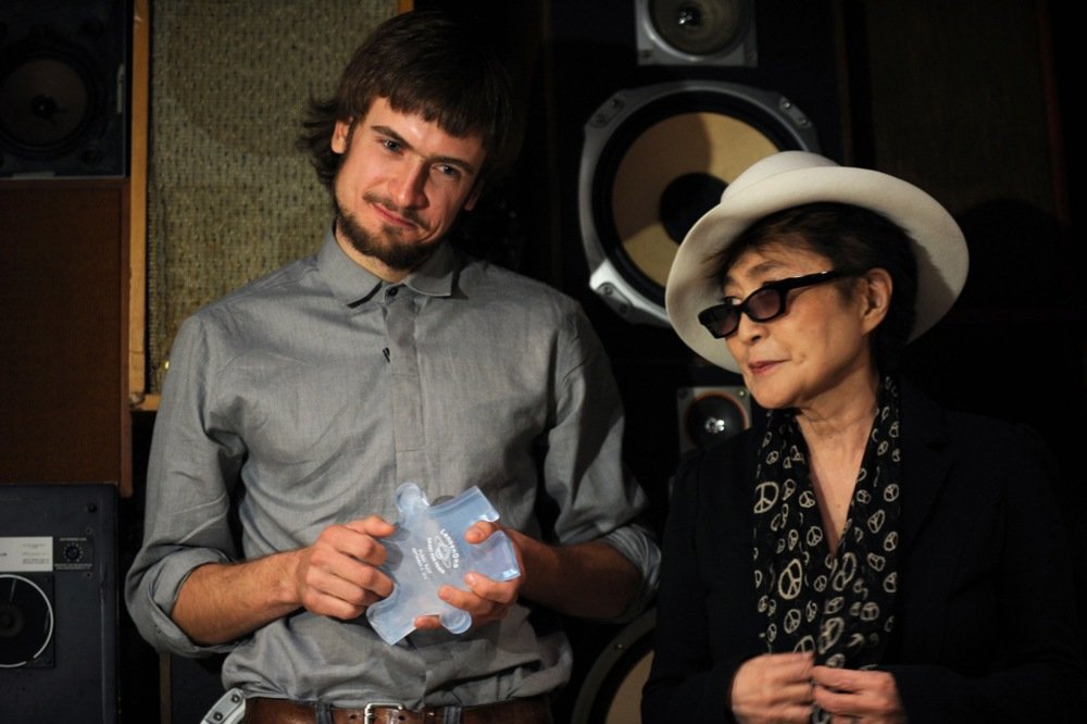 Yoko Ono presents the LennonOno Grant for Peace to Pyotr Verzilov in September 2012. Photo: EPA/BRYAN BEDDER