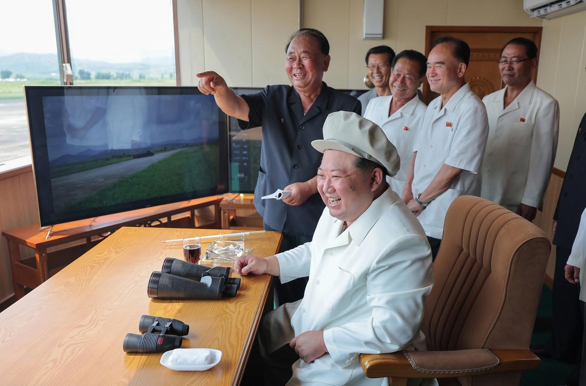 Kim Jong Un oversees a demonstration of drones in North Korea, 24 August 2024. Photo: EPA-EFE / KCNA