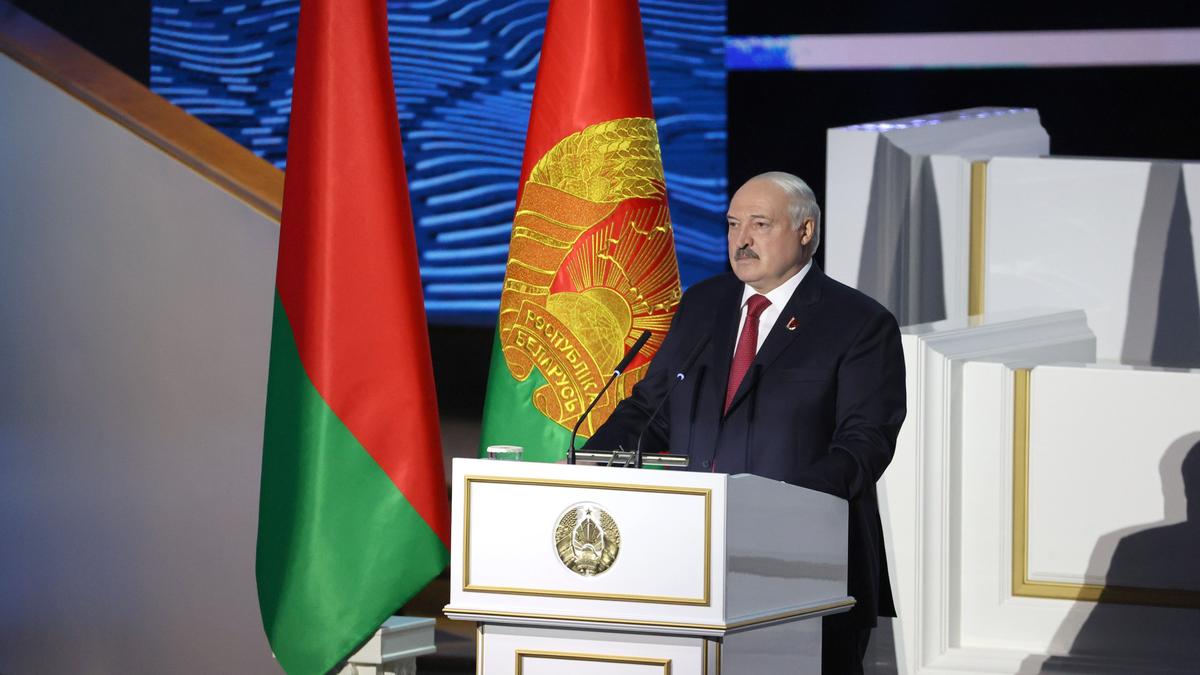Lukashenko: Belarusian opposition wants to seize part of country and call in NATO