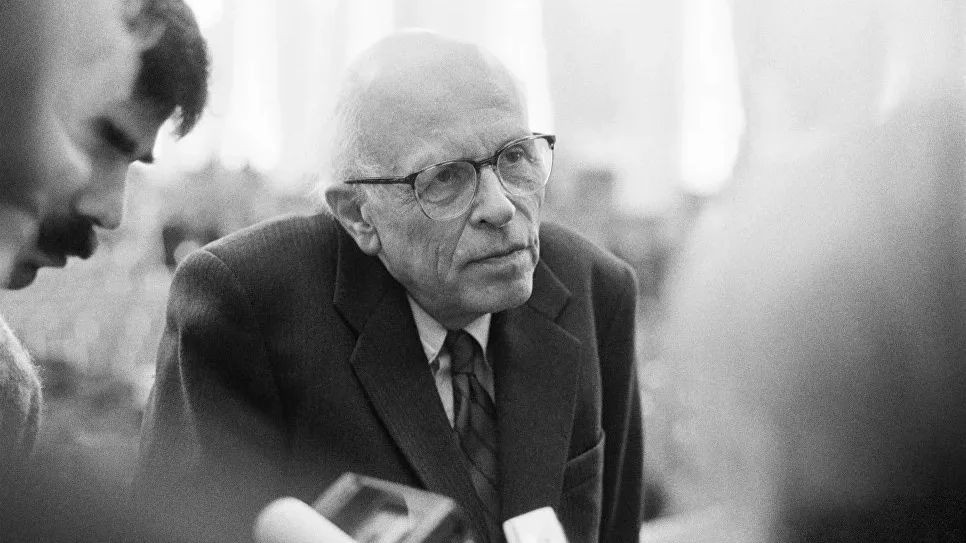 «Он первый заговорил о спасении Человечества не войною, а единением народов»