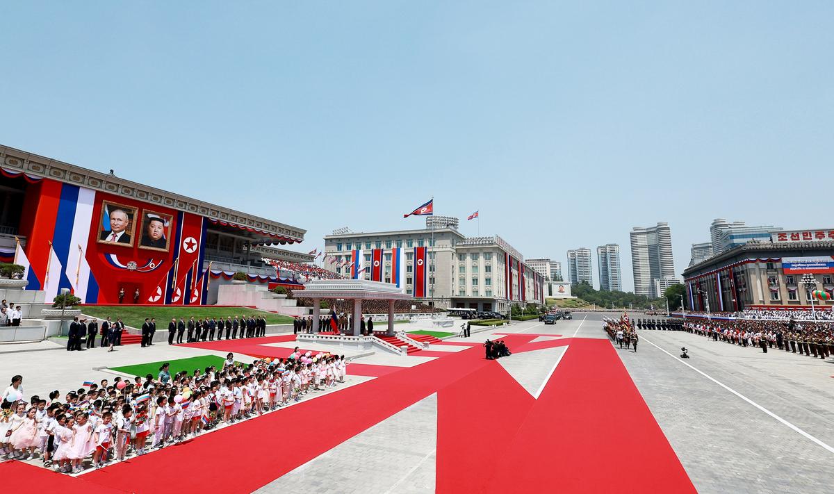 Putin and Kim at the welcome ceremony in Pyongyang, 19 June 2024. Photo: EPA-EFE /GAVRIIL GRIGOROV / SPUTNIK / KREMLIN POOL