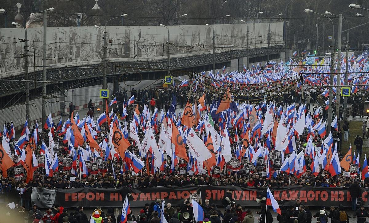 Марш в память о Борисе Немцове, Москва, 1 марта 2015 года. Фото: Sefa Karacan / Anadolu Agency / Getty Images