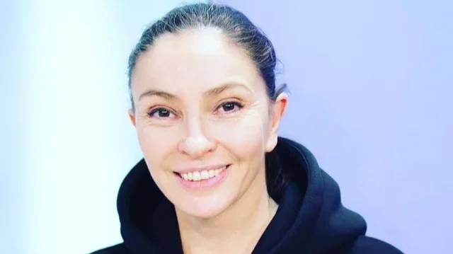 TV Rain’s CEO Natalia Sindeeva asks journalist Alexey Korostelev and journalists who quit after his firing to come back to work