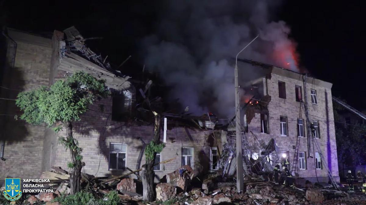 Последствия удара по Харькову. Фото:  скрин видео YouTube