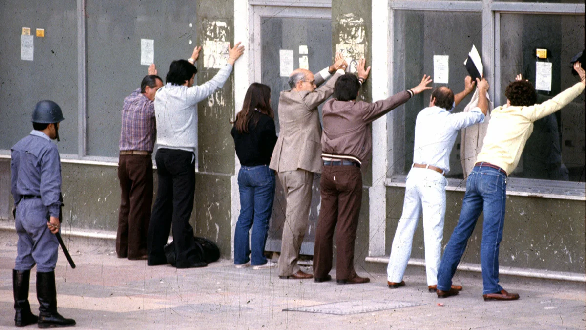 Анатомия хунты