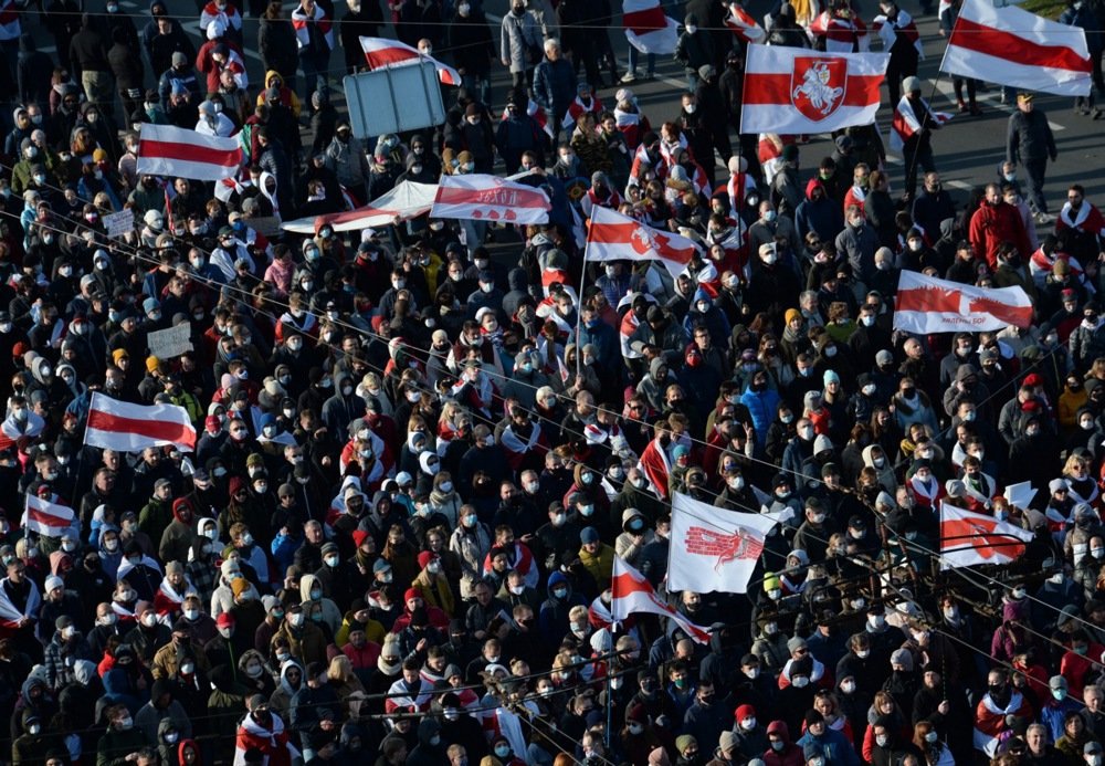 People march during a rally to protest against the presidential election results in Minsk, Belarus, October 2020. Photo: EPA-EFE/STR