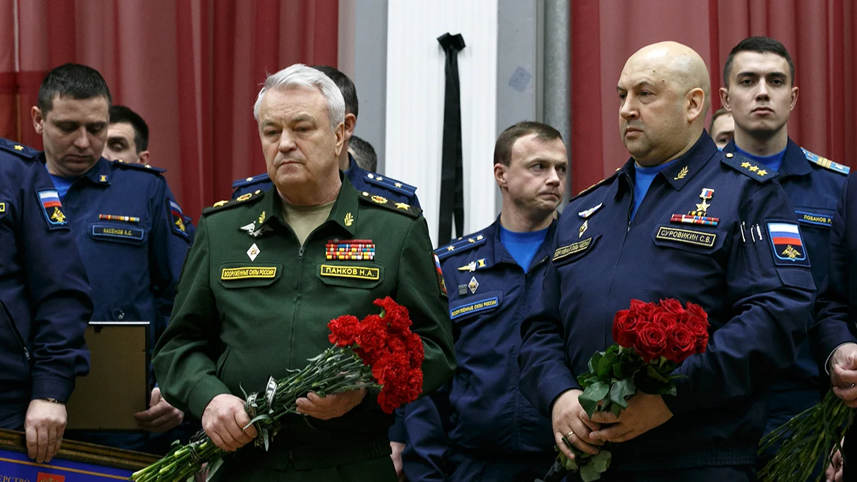 WSJ: после мятежа Пригожина в России задержали 13 высокопоставленных офицеров, еще 15 отстранили от службы