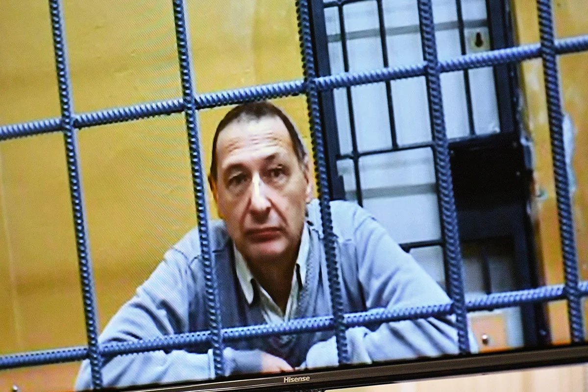 Boris Kagarlitsky attends a court hearing on the extension of his detention in Moscow, 21 November 2023. Photo: Yevgeny Razumny / Kommersant / Sipa USA / Vida Press