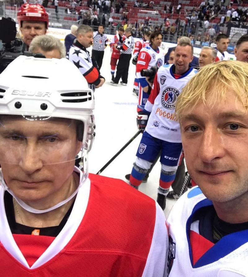 Evgeni Plushenko and Vladimir Putin. Photo: social media
