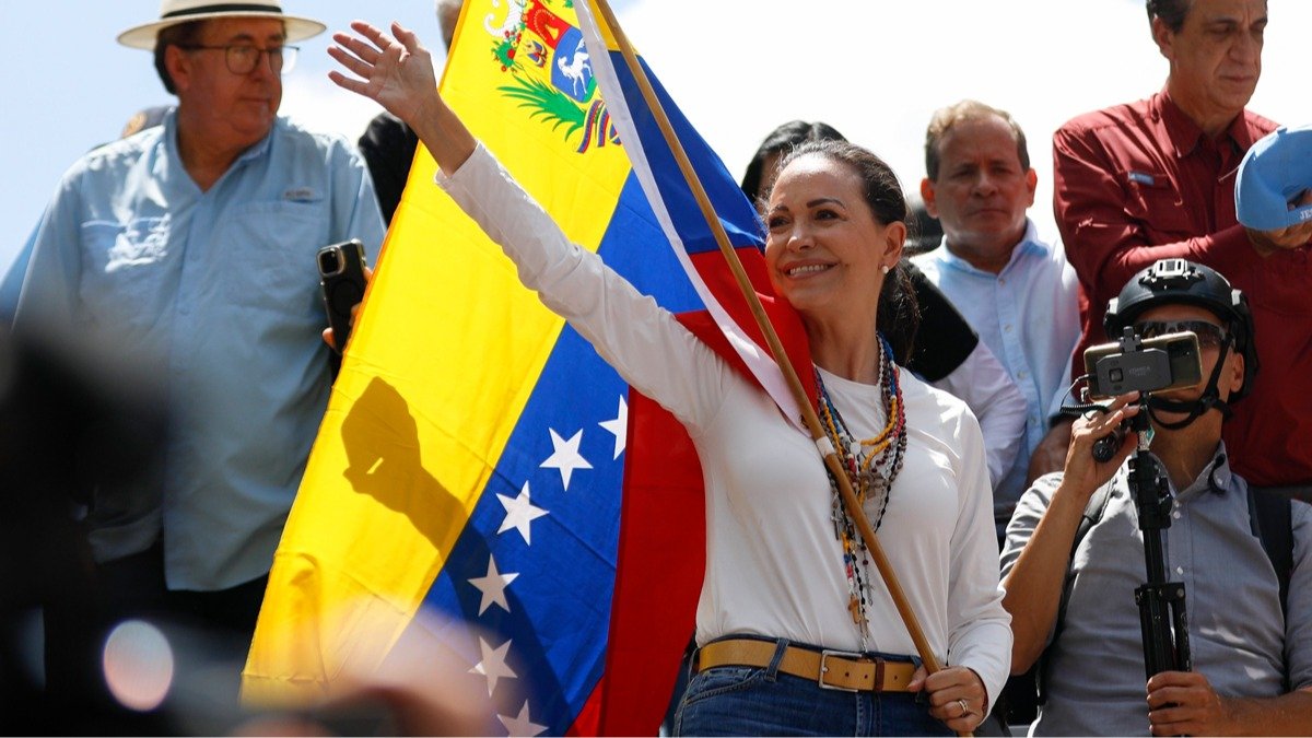 Нефть, армия и обида за Нобеля