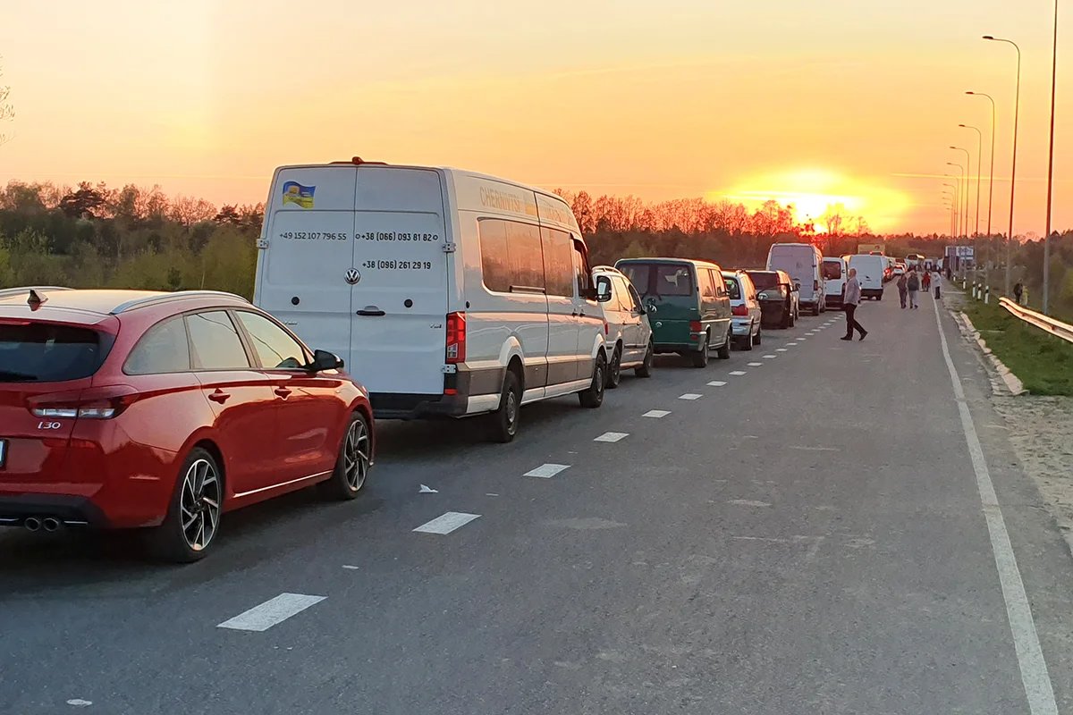 Traffic jam on the border with Ukraine. Photo: Jens Alstrup