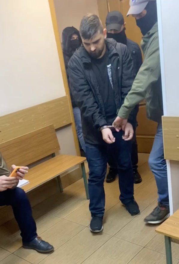 Максим Асриян в суде. Фото: скрин  видео