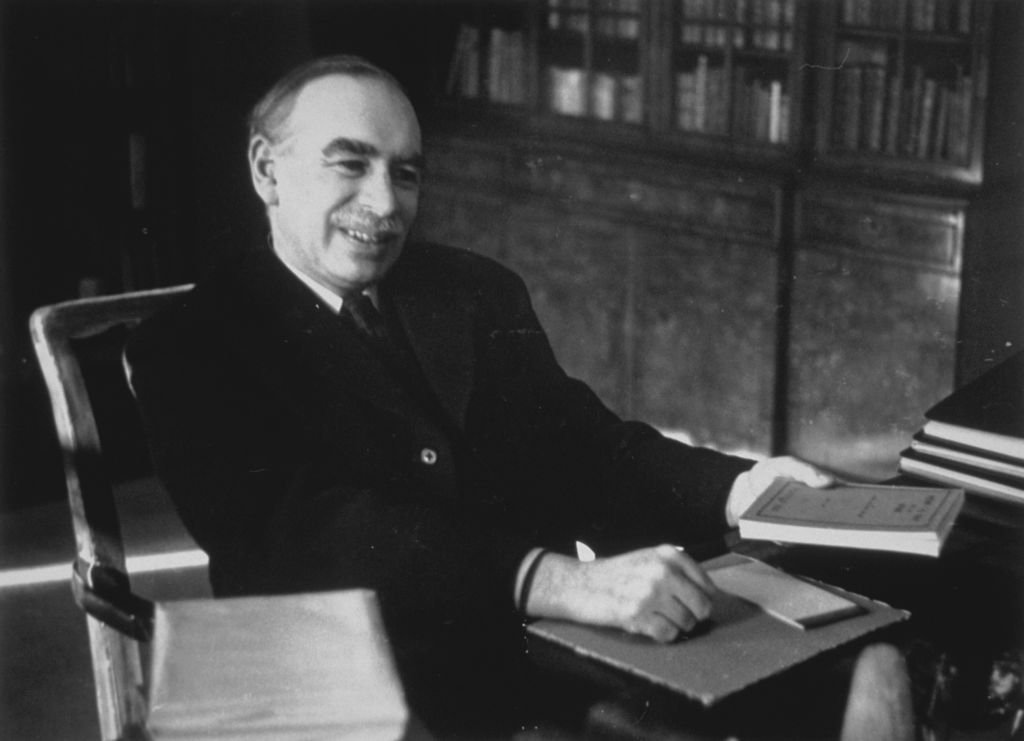 Английский экономист, основатель кейнсианского   направления в экономической науке Джон Мейнард Кейнс. Фото: Tim Gidal / Picture Post / Hulton Archive / Getty Images