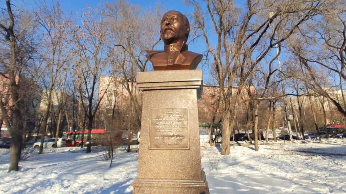 Russian city unveils monument to first head of Soviet secret police