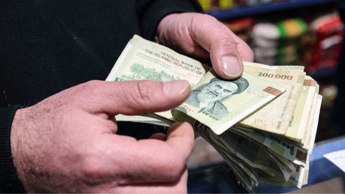 «Аятоллы платят иранцам в месяц по семь долларов, а боевикам “Хизбаллы” — по 1800. И вы хотите, чтобы не было революции?»