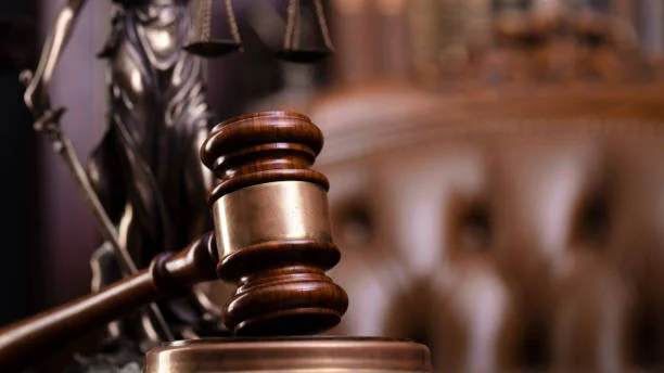 В Калининграде на супружескую пару составили протоколы о «дискредитации» армии после разговора на украинском языке