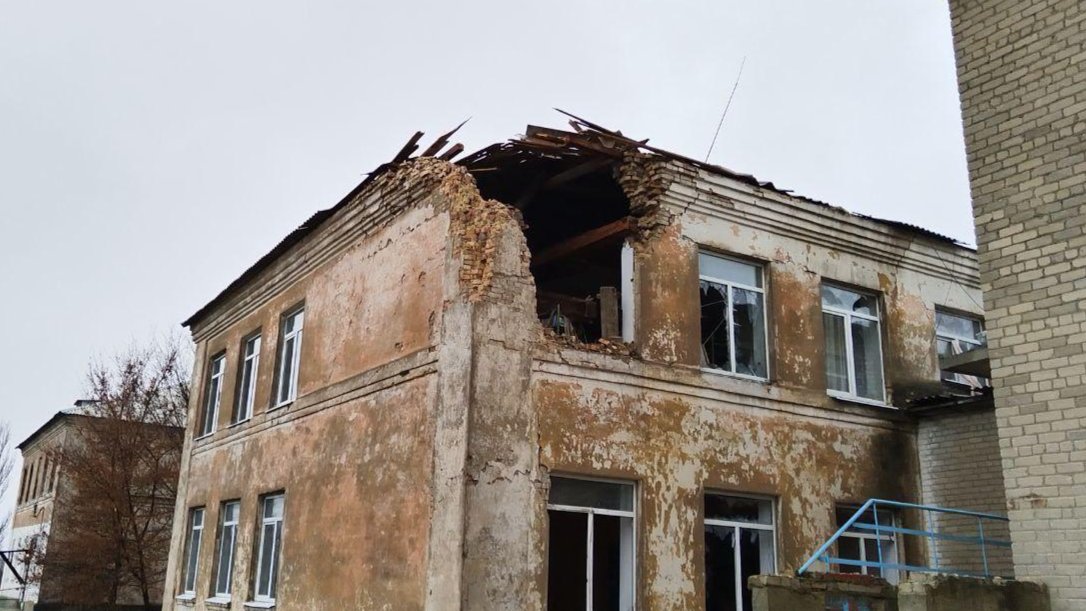 ВСУ ударили по клубу на Донбассе, в котором устроили концерт для военных. Погибла российская артистка и более 20 военнослужащих